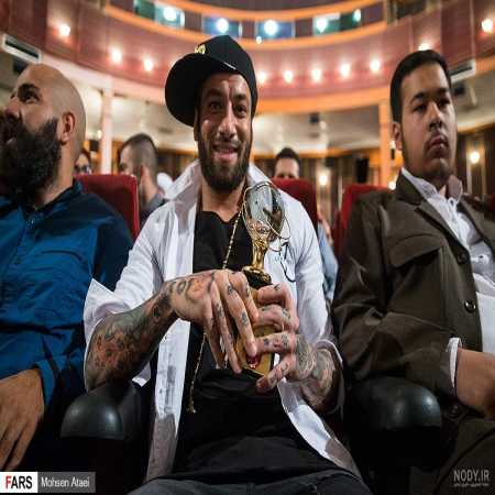 دانلود آهنگ چش چش دوابرو یه نقطه دانلود آهنگ چش چش دوابرو یه نقطه